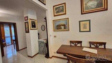 Appartamento di 92 m² con 4 locali e box auto a Sc
