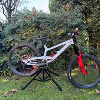 YT tues core 1 L 2024