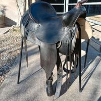 Prestigiosa sella Western nera