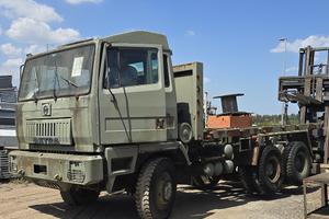 Astra bm 309-f con pianale fisso 6x6