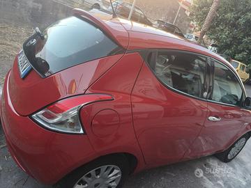 Lancia y ecochic