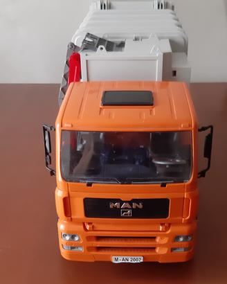 camion dell'immondizie 