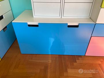 Cassettone Stuva ikea bianco e azzurro