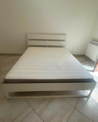 letto matrimoniale+materasso