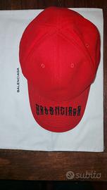 Cappello Balenciaga