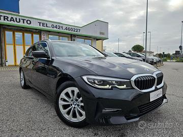 BMW 318 d 48V Touring Sport