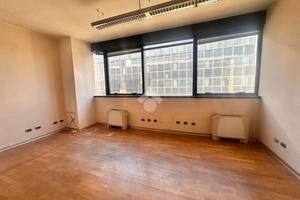 UFFICIO A SESTO SAN GIOVANNI