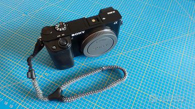 Sony A6000