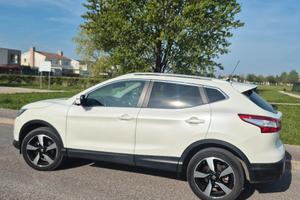 Nissan Quashqai  NConnecta 360