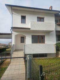 Nuova villetta a schiera posizione tranquilla