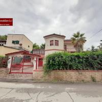 Lido Azzurro Via C. Impalatella villa indipendente