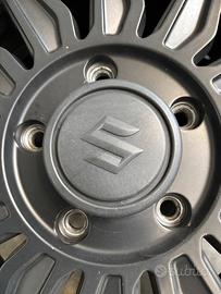 Gomme Bridgestone, cerchi originali Suzuki Jimmy