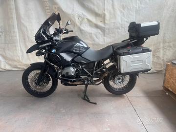 Bmw gs 1200 bialbero triple black