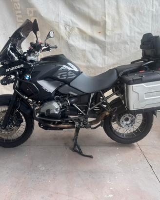Bmw gs 1200 bialbero triple black