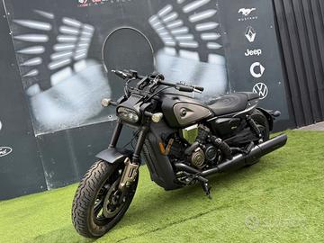 QJMotor SRV 600V Nuova da Immatricolare - Promo Es