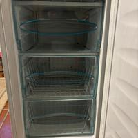Freezer Akai litri 75  usato poco