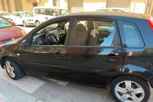 Ford fiesta 1400 turbo diesel
