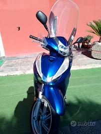 sh 300 a led anno 2016