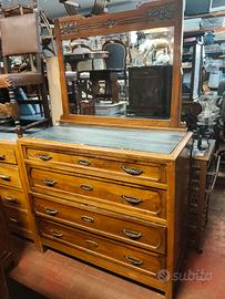 comò con coppia comodini stile liberty 