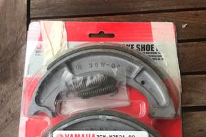 Ganasce freno posteriore Yamaha IT, XT, YZ, SR