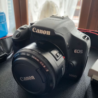 Canon EOS 500D con obiettivo EF-50mm