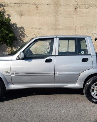 FUORISTRADA PICK-UP 4X4