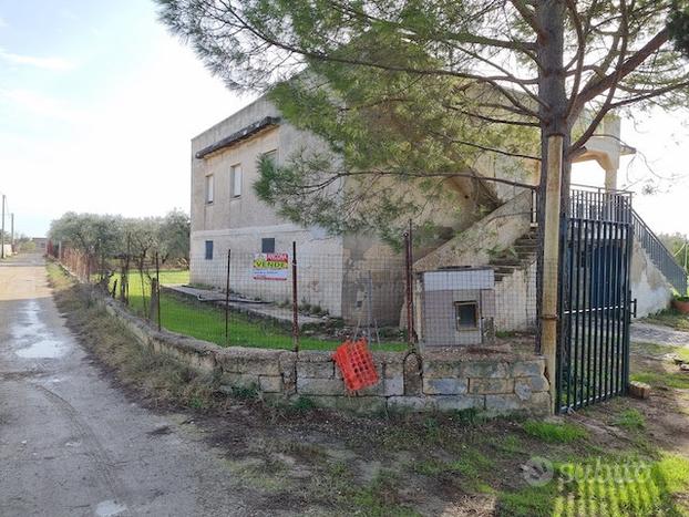 Casa in campagna vicino a Lido Azzurro RIBASSATO