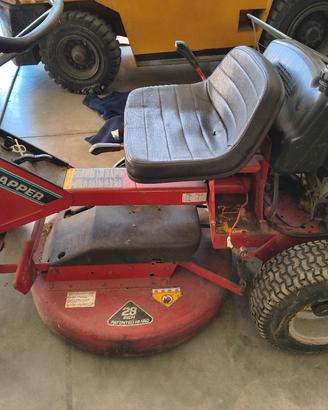 trattorino tosaerba snapper E28