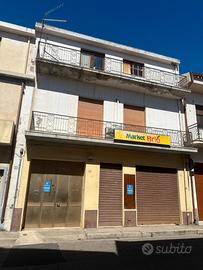 Casa indipendnete su tre livelli