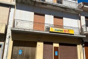 Casa indipendnete su tre livelli