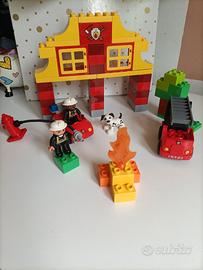 Lego Duplo caserma di pompieri 