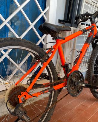 Mountain Bike Rockrider 500 - 24” - 50€