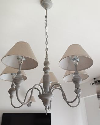 lampadario+ 2 applique 