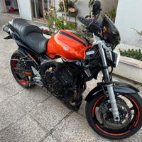 Yamaha FZ6