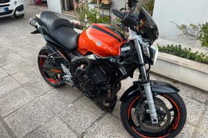 Yamaha FZ6