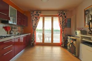 3 LOCALI A ROSETO DEGLI ABRUZZI