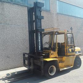 Carrello elevatore diesel 8000kg cabinato DAEWOO