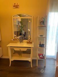 Toelette trucco o scrittoio