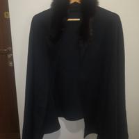 Mantella bordata con pelliccia