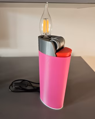 Lighter Lamp - Lampada ispirata ad accendino Bic