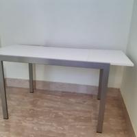Tavolo in acciaio come nuovo