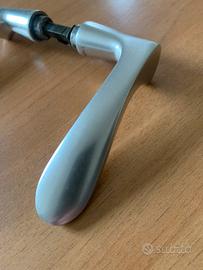Maniglia porte interne