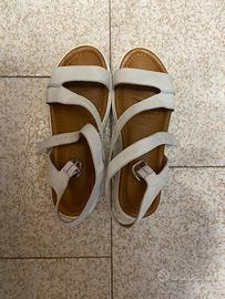 Sandali chic e confortevoli