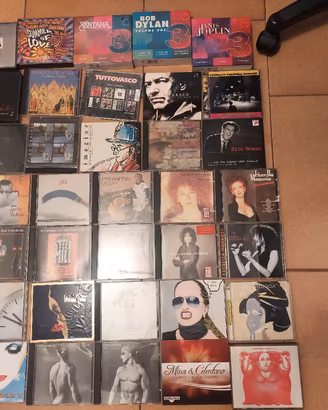 LOTTO CD POOH MINA SPRINGSTEEN VASCO