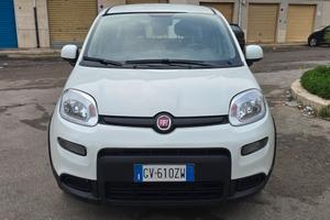 Fiat Panda Hybrid 69CV - FireFly