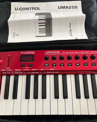 U-Control Behringer UMA25S