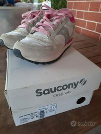 Scarpe ginnastica Saucony e Champion taglia 32