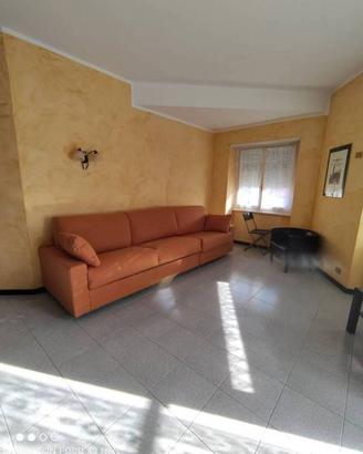 Appartamento di 100 m² con 4 locali a Sestri Levan