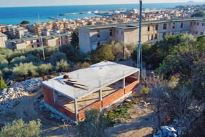 TER. RESIDENZIALE A PIETRA LIGURE