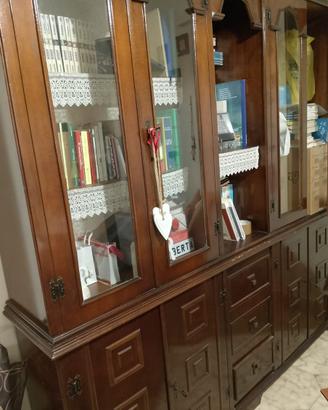 Libreria con vetrina